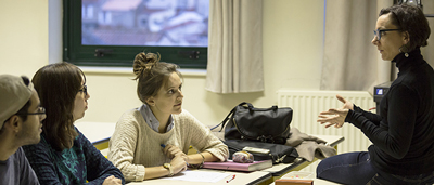 L'une des missions de l'ICES est d'instruire les étudiants
