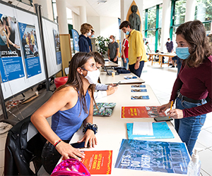 L'ICES compte une trentaine d'associations accessible à tous les étudiants