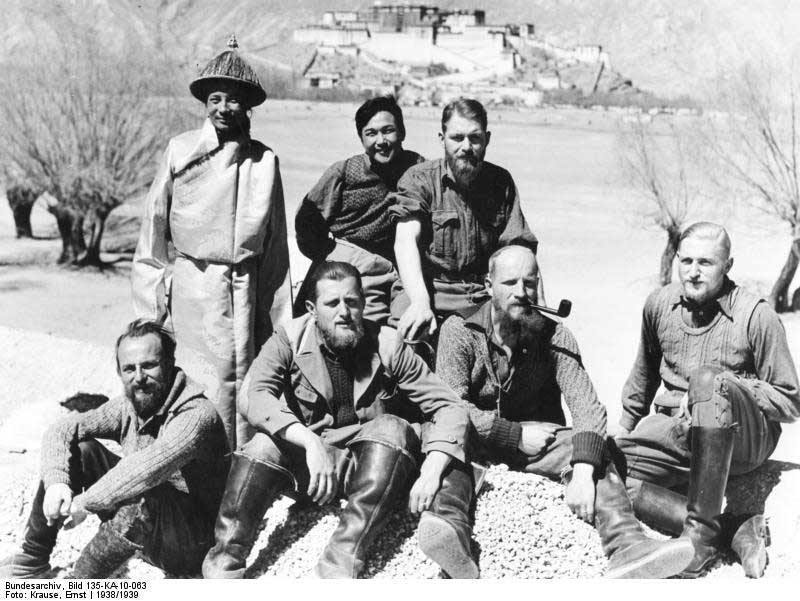 Expédition SS au Tibet 1938-1939, sujet de mémoire du master de Charlie Caron