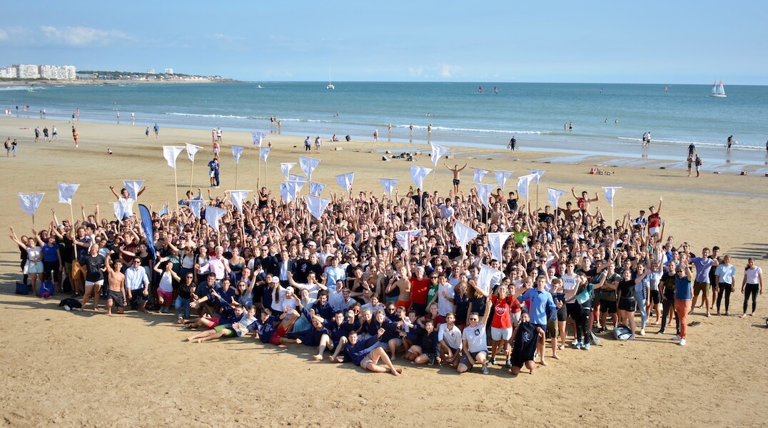 photo de groupe L1, journée de cohesion 2022
