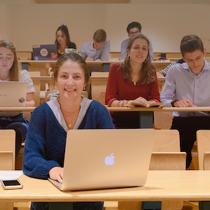 L'ICES propose des cours en immersion aux lycéens