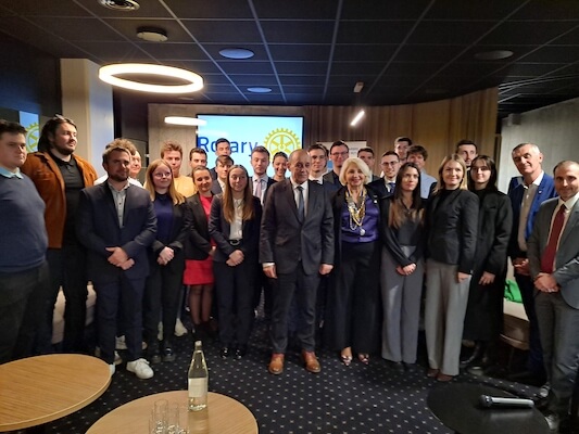 Master Securite Defense Rotary(1)